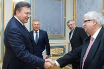 Встреча членов Наблюдательного совета Ялтинской европейской стратегии с Президентом Украины и членами Правительства