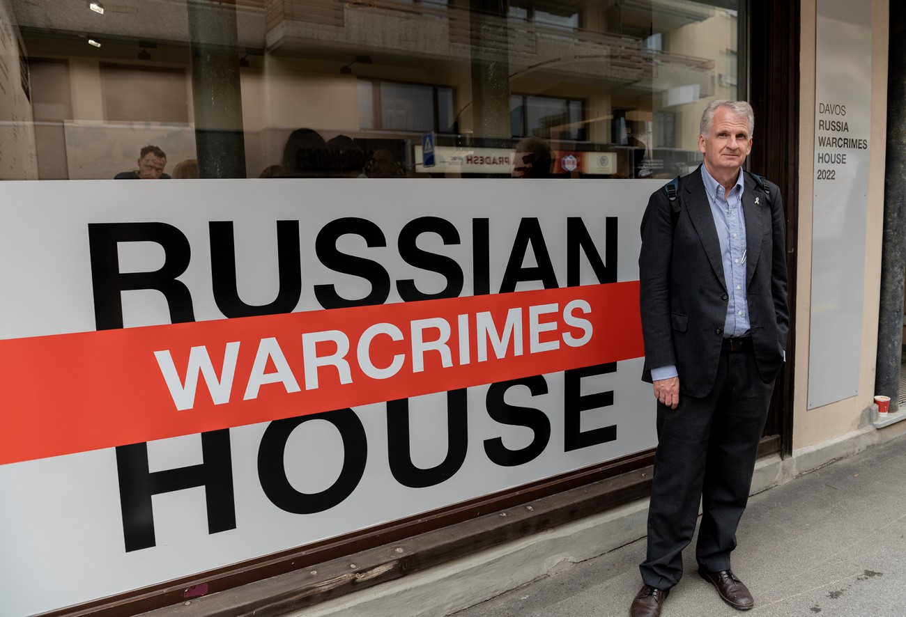 Гости Russian War Crimes House в Давосе