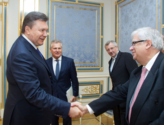 President of Ukraine Viktor Yanukovych Met with the Board of Yalta European Strategy in Kyiv on April 11